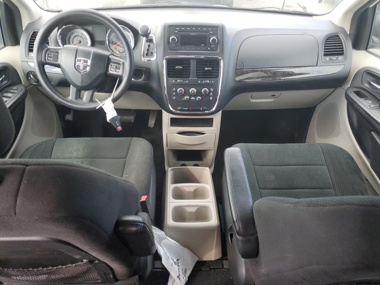 2011 Dodge Caravan VIN 2D4RN4DG3BR769000 Copart auction photo, front end damage thumbnail 8