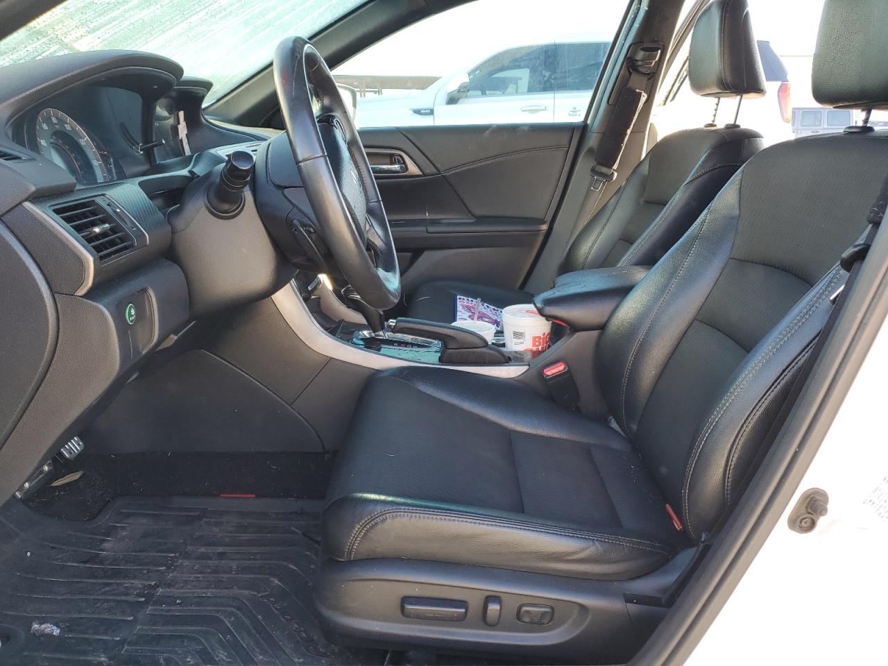 2016 Honda Accord VIN 1HGCR2F52GA206556 Copart auction photo, water/flood / hail damage thumbnail 7