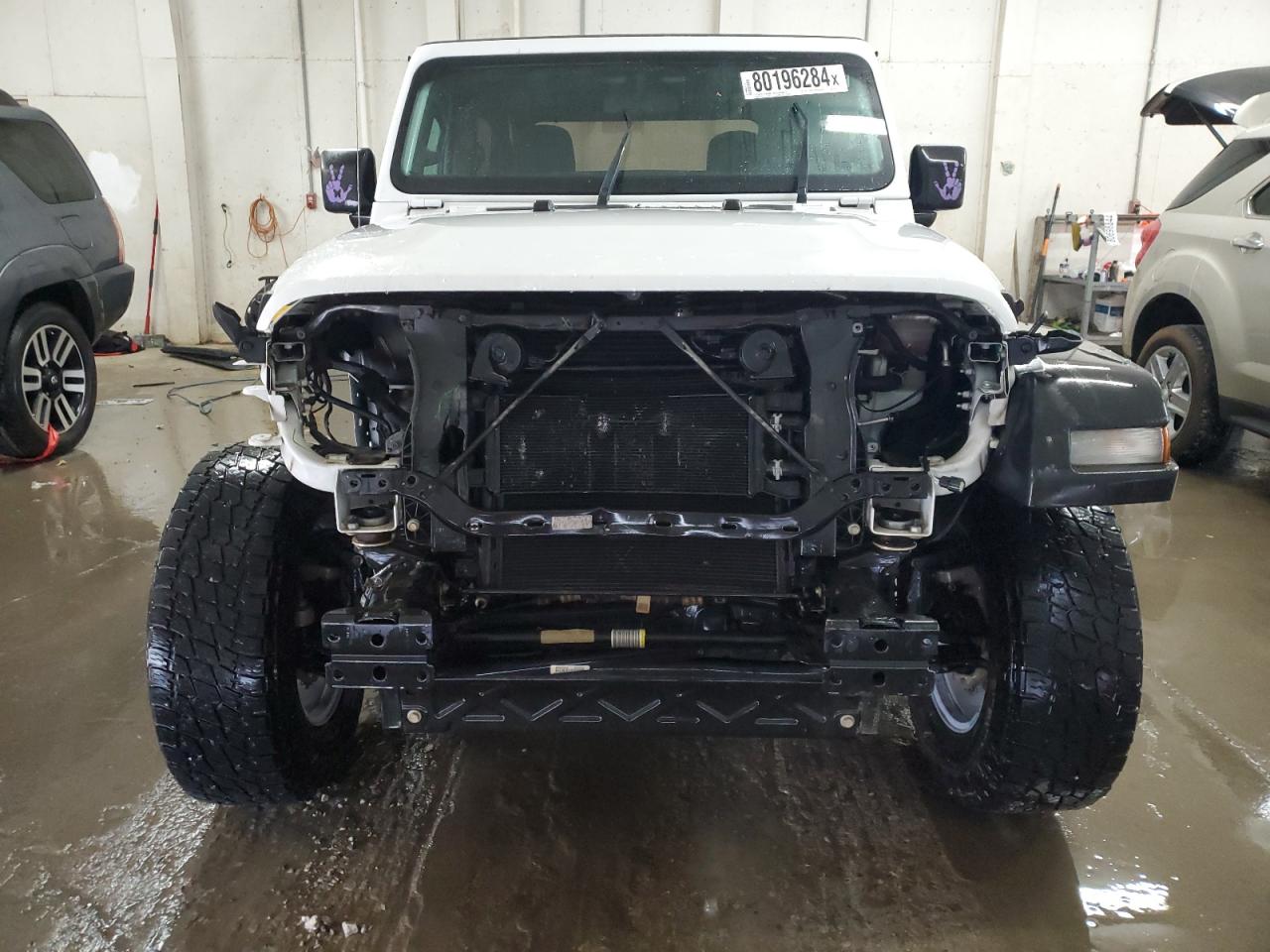 2018 Jeep Wrangler VIN 1C4GJXAN3JW220732 Copart auction photo, front end / minor dent/scratches damage thumbnail 5