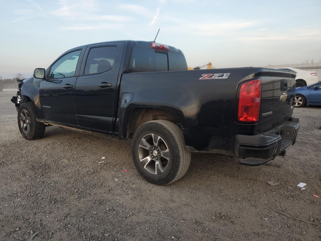 2016 Chevrolet Colorado VIN 1GCGTDE31G1211759 Copart auction photo, front end / minor dent/scratches damage thumbnail 2