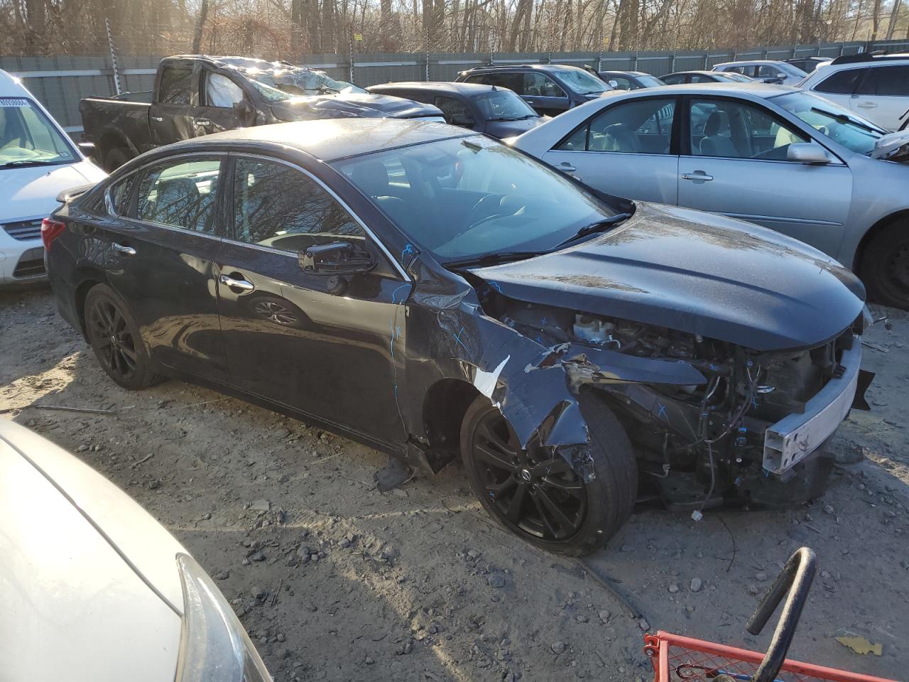 2018 Nissan Altima VIN 1N4AL3AP6JC289304 Copart auction photo, front end damage thumbnail 4