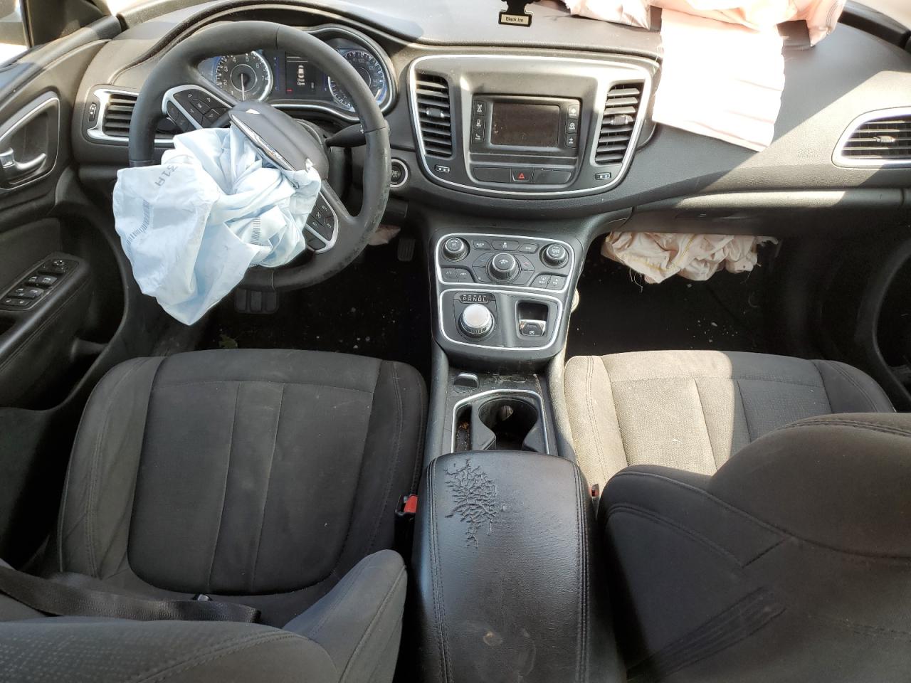 2015 Chrysler 200 VIN 1C3CCCAB9FN602787 Copart auction photo, front end / minor dent/scratches damage thumbnail 8
