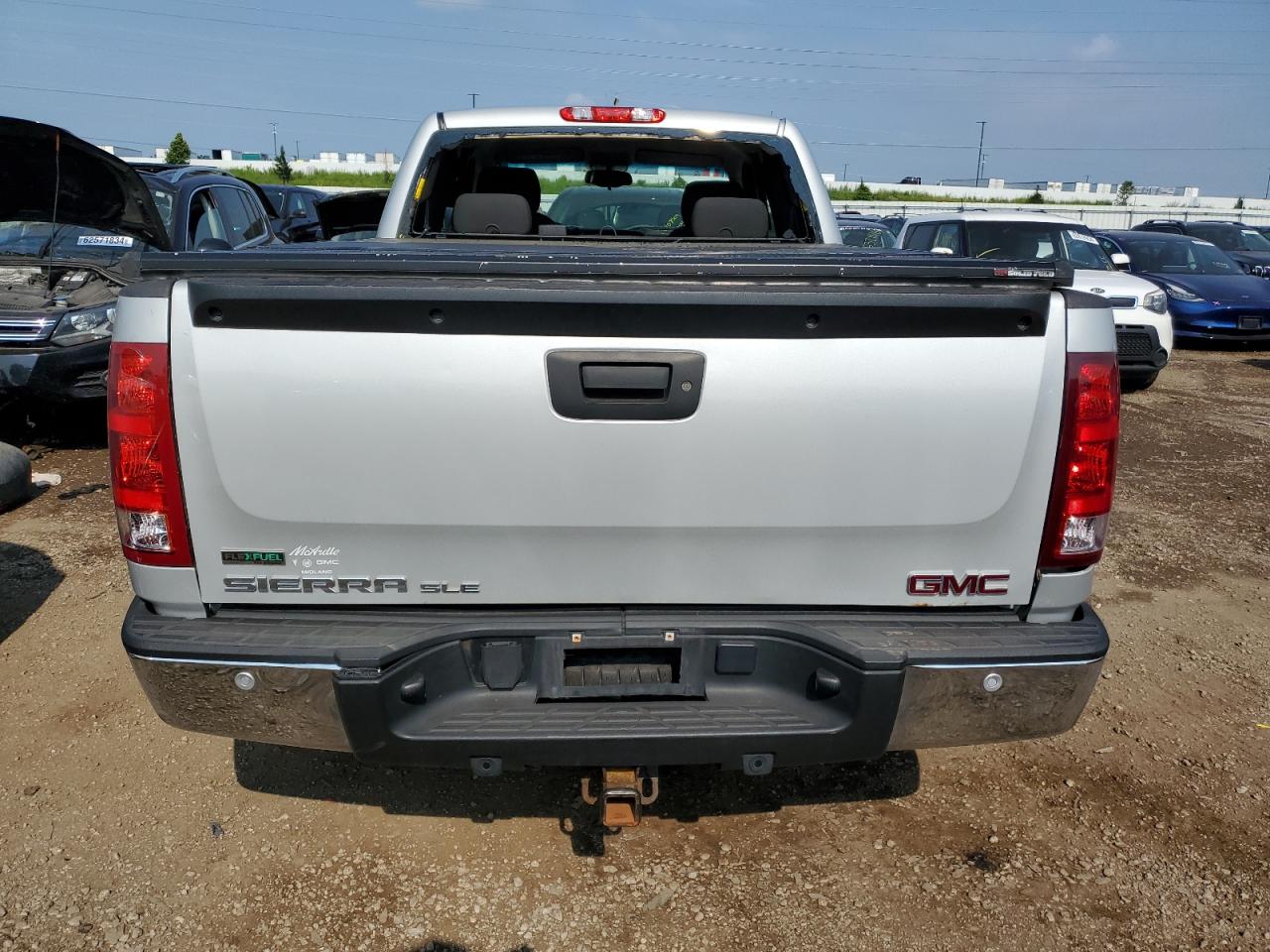 2011 GMC Sierra VIN 1GTR2VE30BZ422513 Copart auction photo, rear end / minor dent/scratches damage thumbnail 6