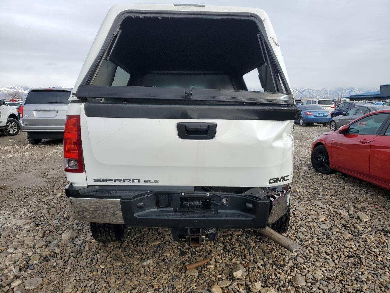 2013 GMC Sierra VIN 1GT220CG7DZ101842 Copart auction photo, rear end damage thumbnail 6
