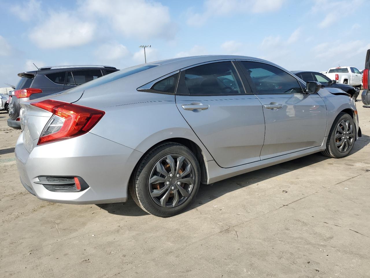2017 Honda Civic VIN 19XFC2F52HE009074 Copart auction photo, front end damage thumbnail 3