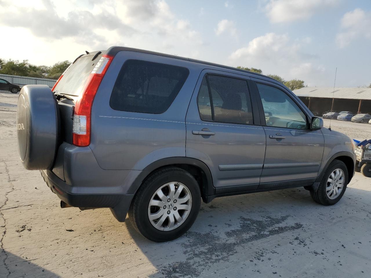 2006 Honda CR-V VIN SHSRD78936U410091 Copart auction photo, side damage thumbnail 3