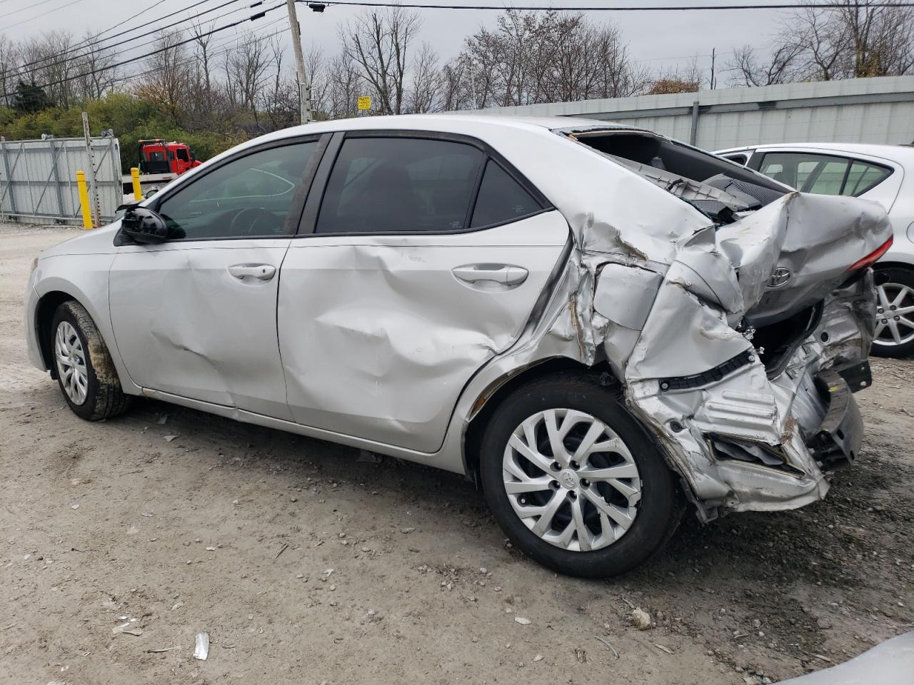 2019 Toyota Corolla VIN 5YFBURHE5KP947142 Copart auction photo, all over damage thumbnail 2