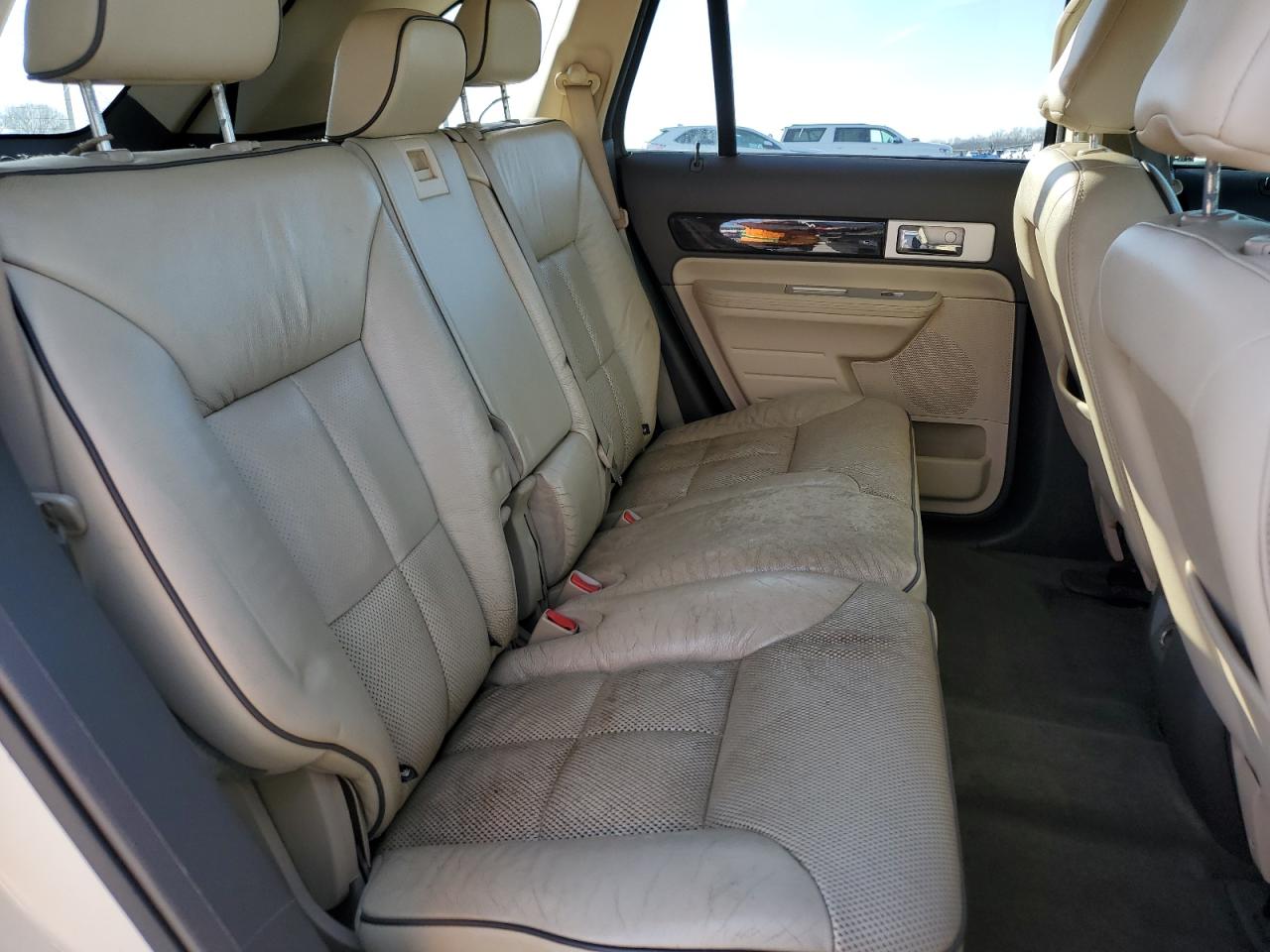 2008 Lincoln MKX VIN 2LMDU68C68BJ20841 Copart auction photo, front end / minor dent/scratches damage thumbnail 11