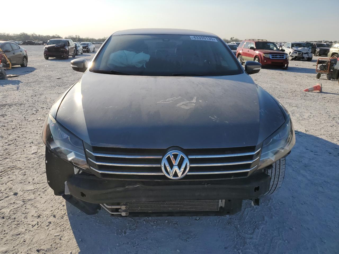 2014 Volkswagen Passat VIN 1VWAS7A3XEC101243 Copart auction photo, front end damage thumbnail 5