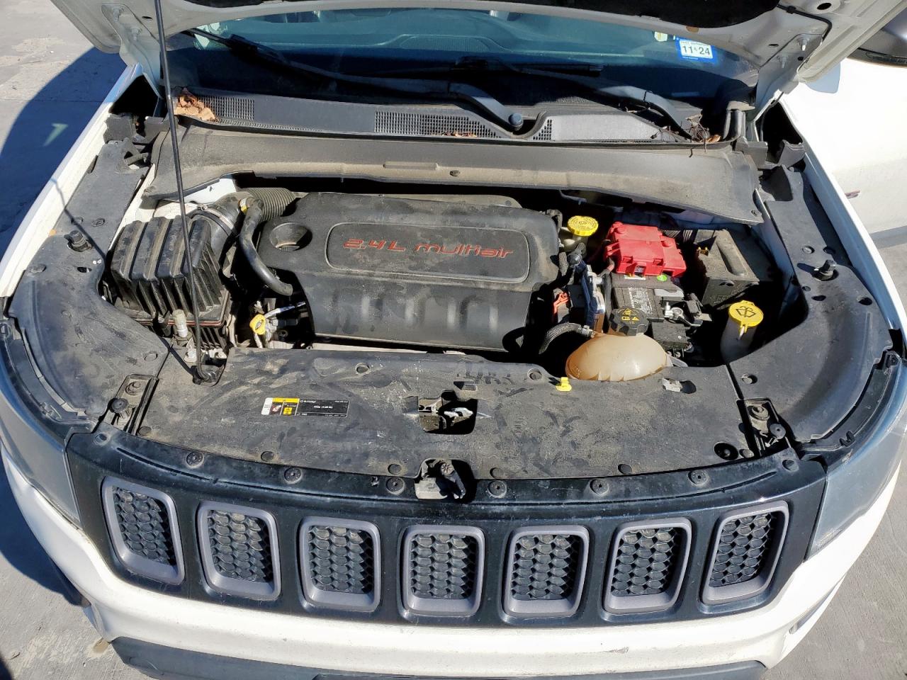 2020 Jeep Compass VIN 3C4NJDDB7LT118561 Copart auction photo, side damage thumbnail 12
