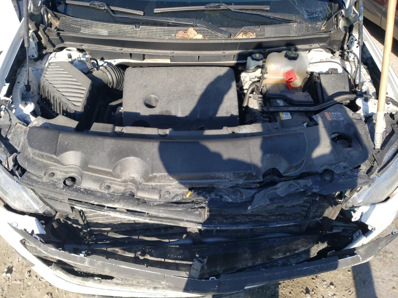 2019 Chevrolet Traverse VIN 1GNEVGKW0KJ304175 Copart auction photo, side / front end damage thumbnail 12
