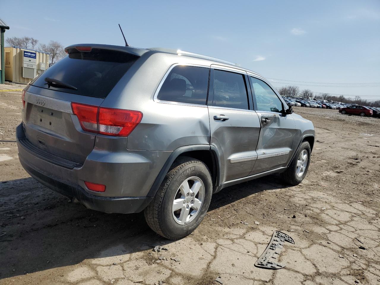 2011 Jeep Grand Cherokee VIN 1J4RR4GG7BC671538 Copart auction photo, side damage thumbnail 3