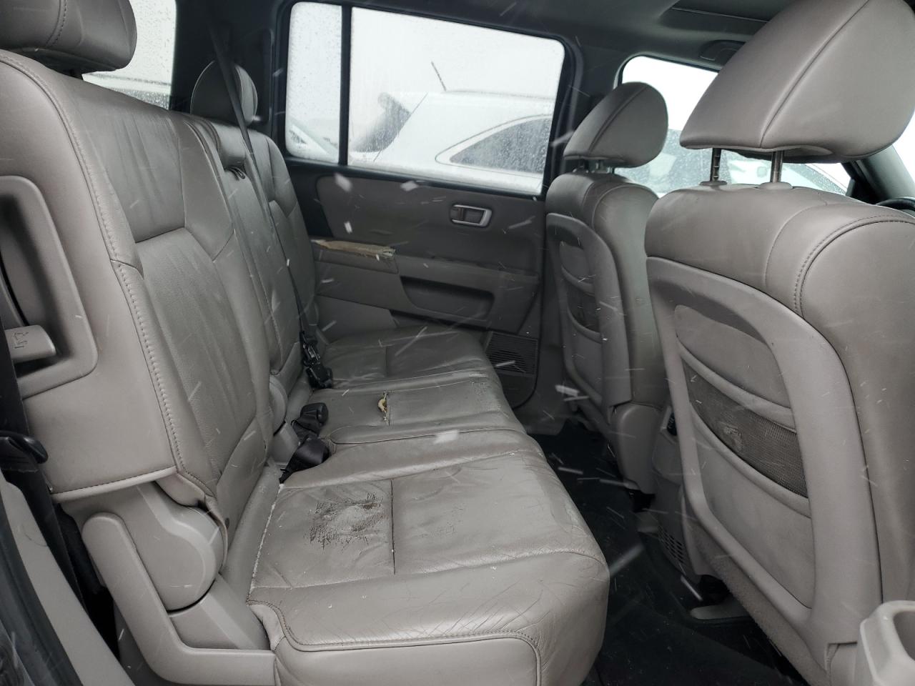 2011 Honda Pilot VIN 5FNYF4H75BB009484 Copart auction photo, minor dent/scratches damage thumbnail 10