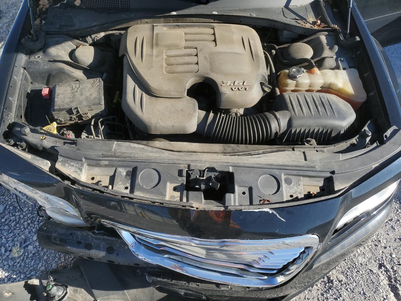 2013 Chrysler 300 VIN 2C3CCARG3DH553421 Copart auction photo, front end damage thumbnail 11