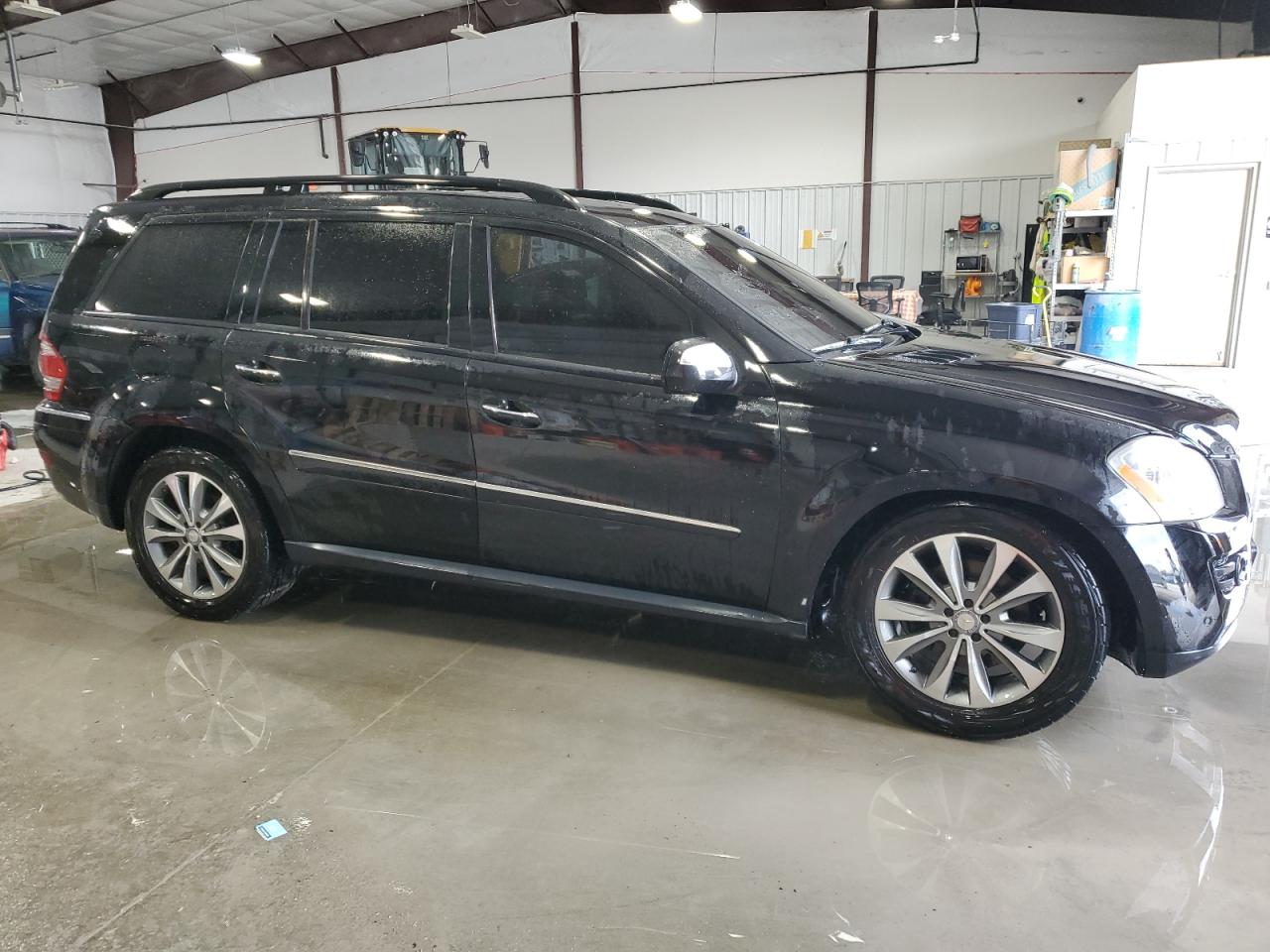 2009 Mercedes-Benz GL-klasse VIN 4JGBF71E39A511599 Copart auction photo, water/flood damage thumbnail 4
