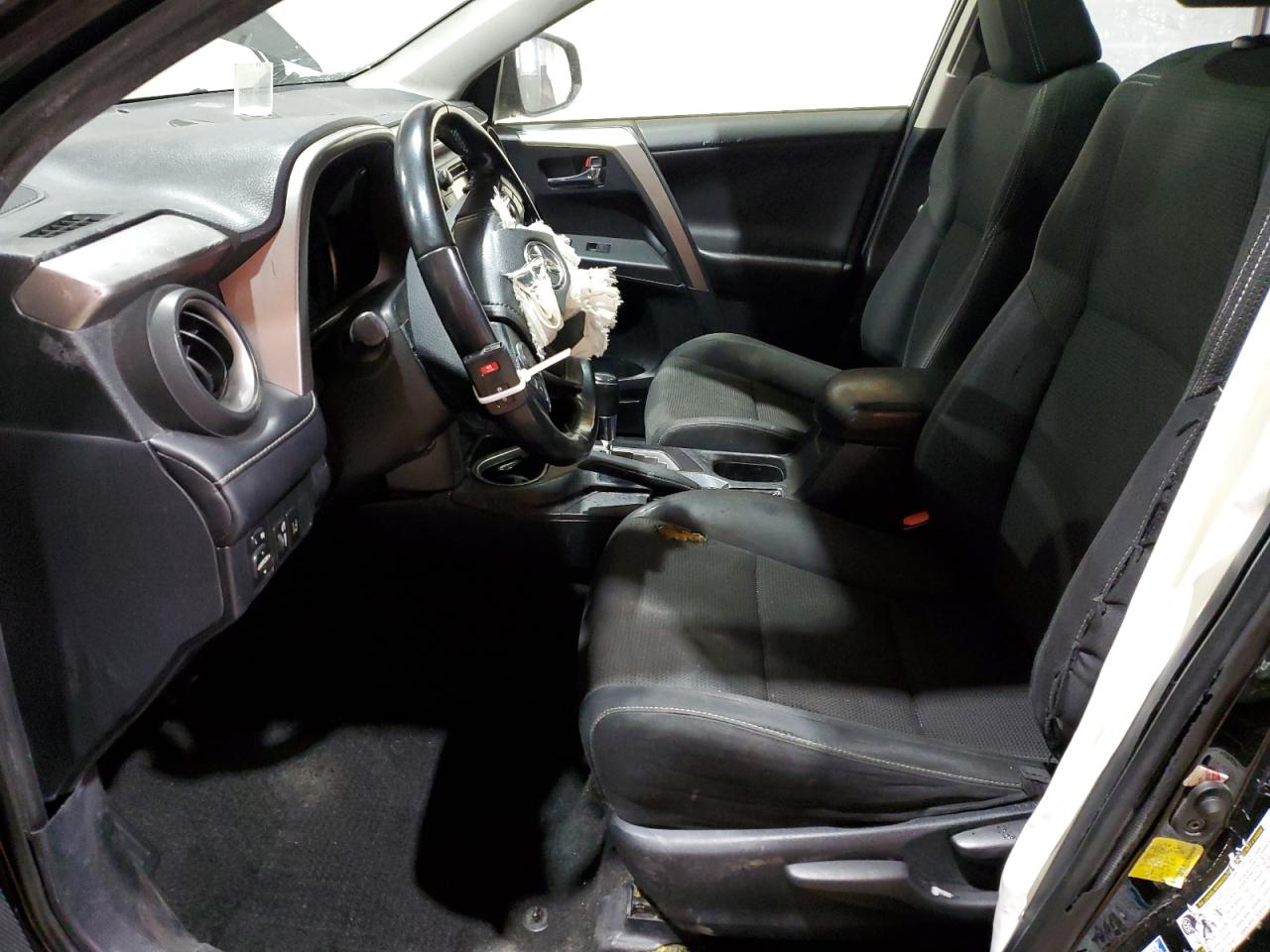 2018 Toyota RAV 4 VIN JTMRJREV3JD199472 Copart auction photo, all over damage thumbnail 7