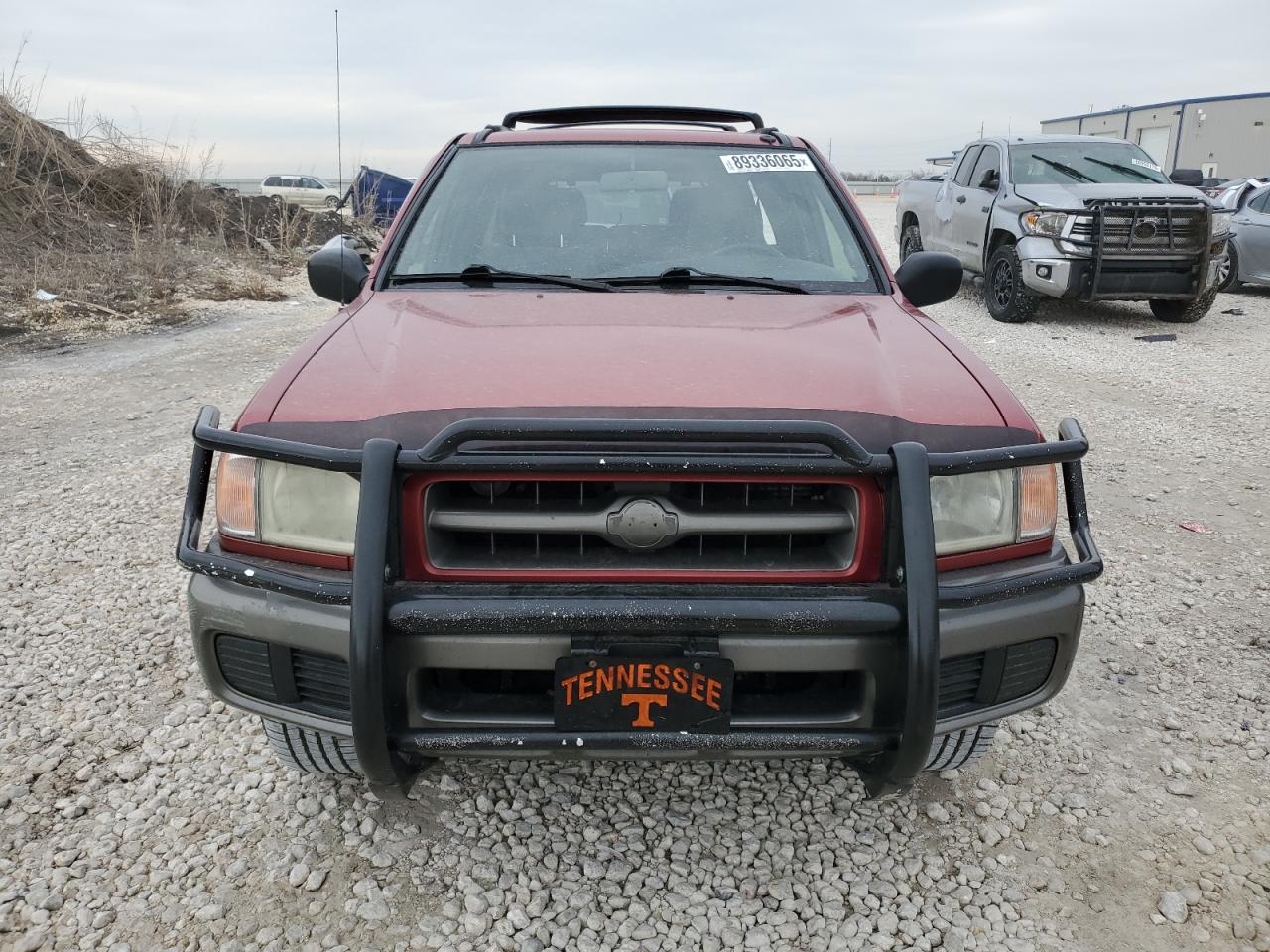 2000 Nissan Pathfinder VIN JN8AR07Y3YW404039 Copart auction photo, rear end damage thumbnail 5