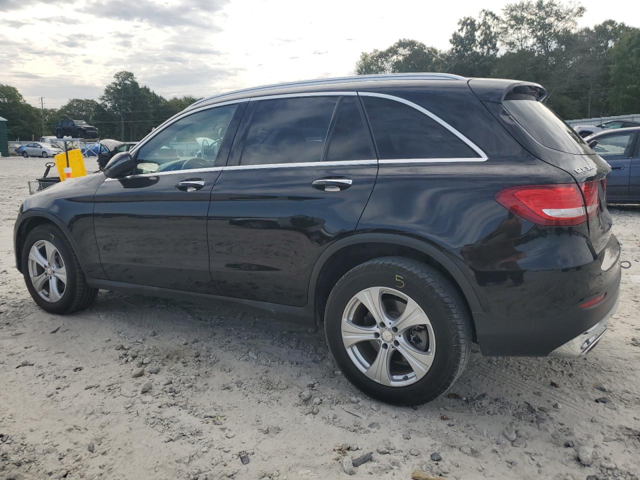 2017 Mercedes-Benz GLC VIN WDC0G4JB9HF155619 Copart auction photo, all over damage thumbnail 2