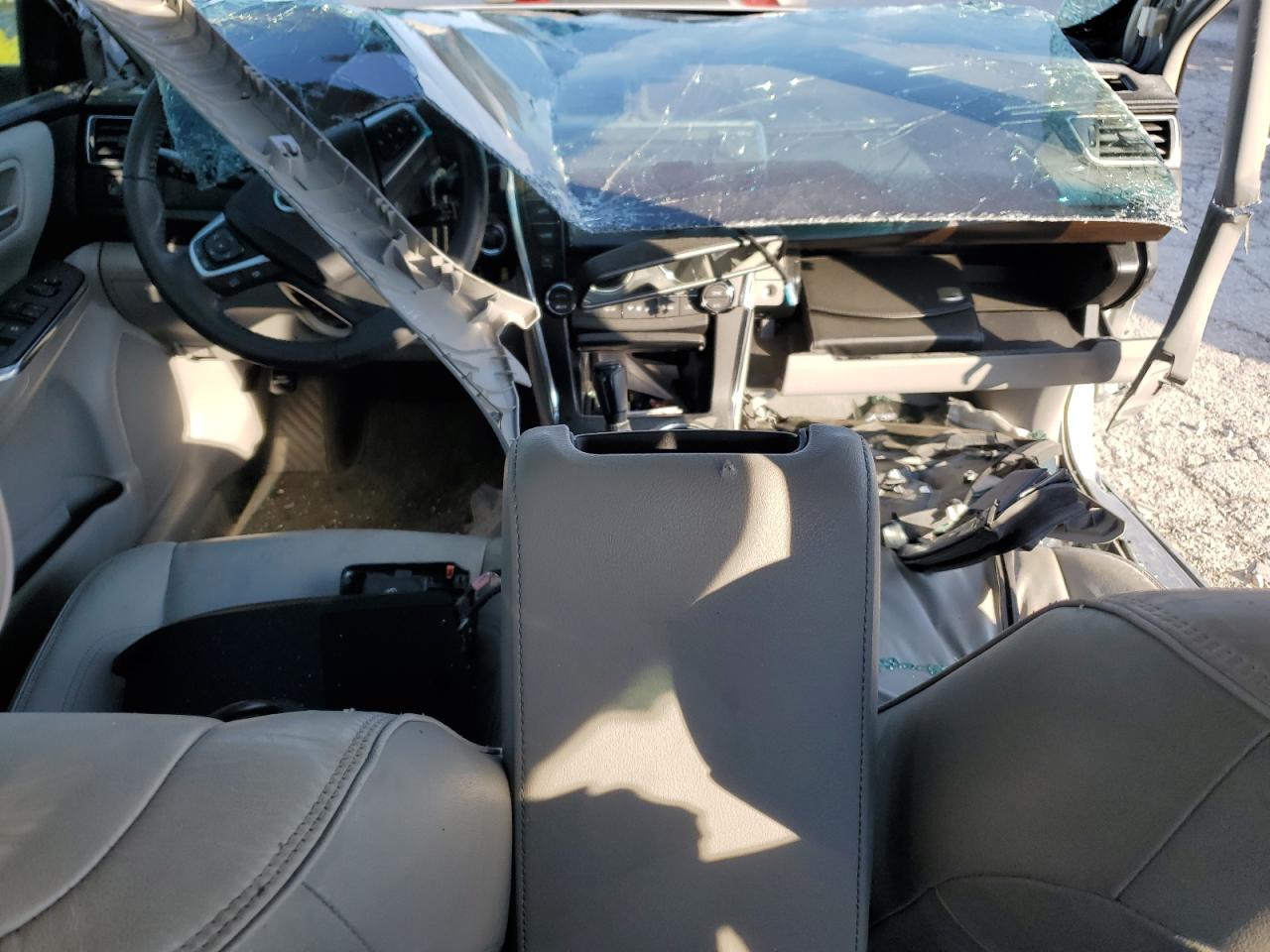 2017 Toyota Camry VIN 4T1BF1FK1HU635475 Copart auction photo, side / top/roof damage thumbnail 8