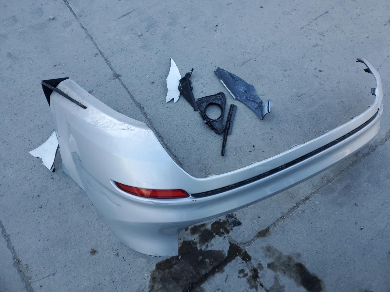 2016 Toyota RAV 4 VIN JTMWFREV0GJ060415 Copart auction photo, front end damage thumbnail 14