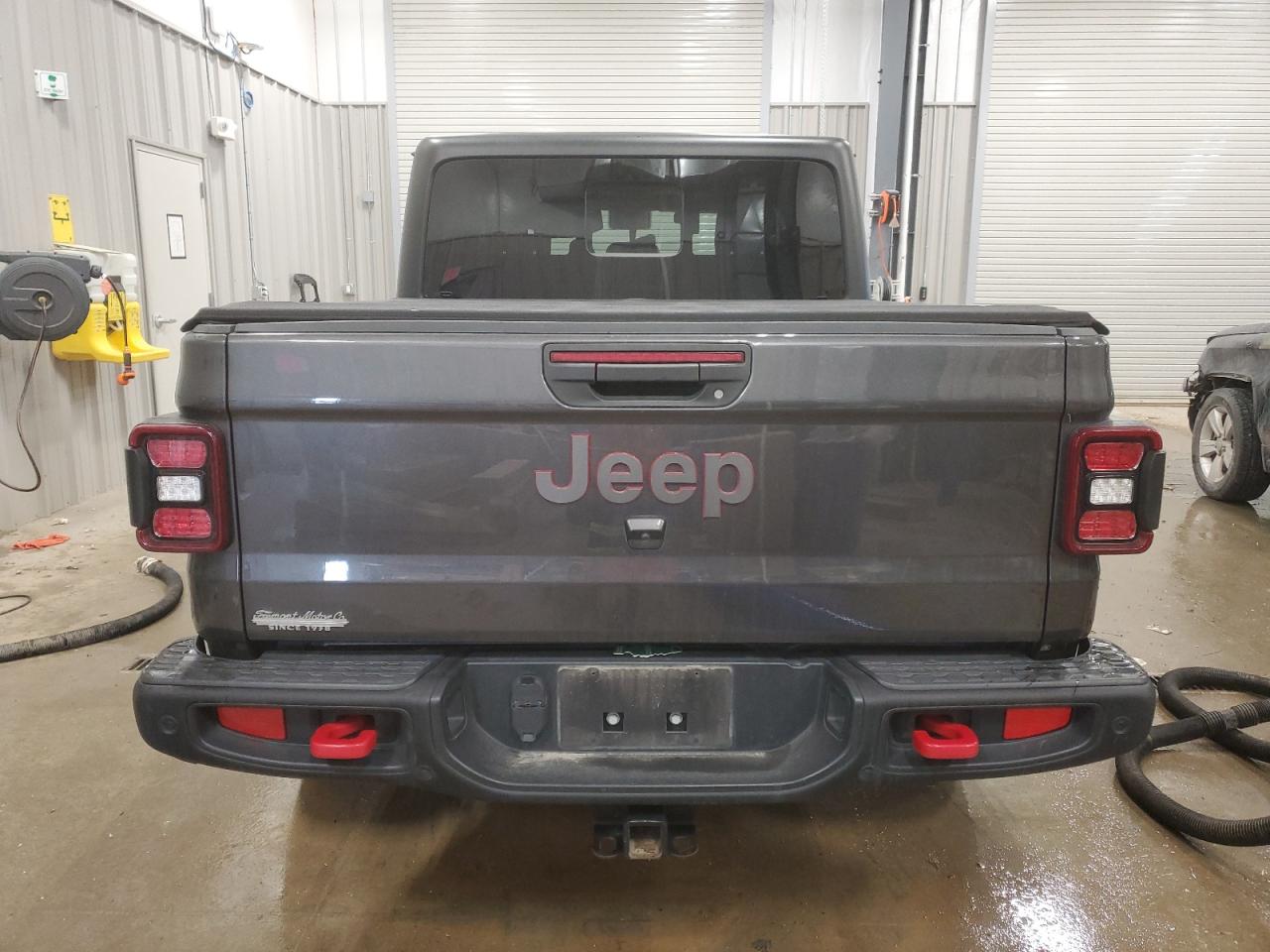 2020 Jeep Gladiator VIN 1C6JJTBG5LL181989 Copart auction photo, front end / rear end damage thumbnail 6