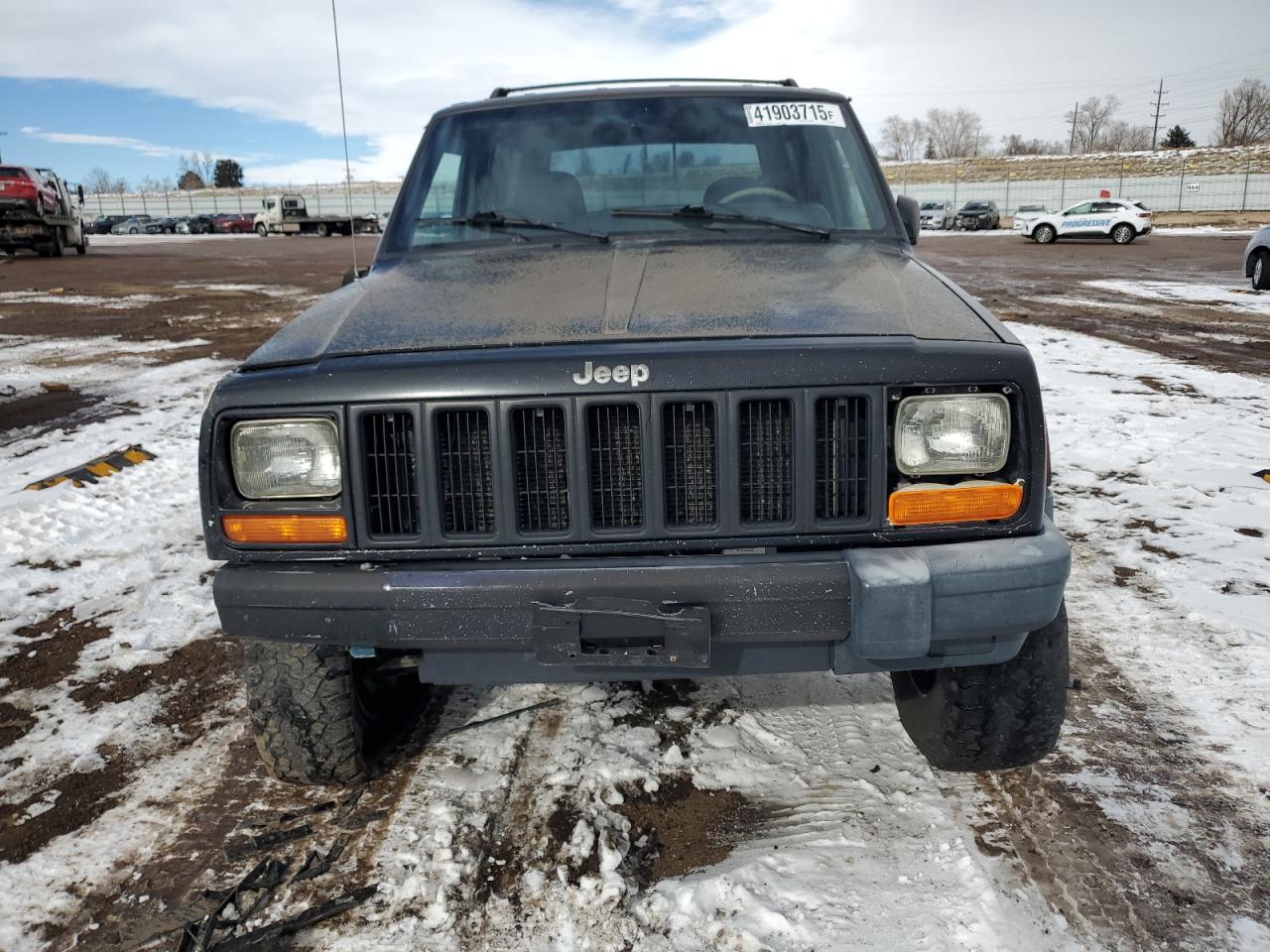 2000 Jeep Grand Cherokee VIN 1J4FF48S9YL205293 Copart auction photo, side / front end damage thumbnail 5
