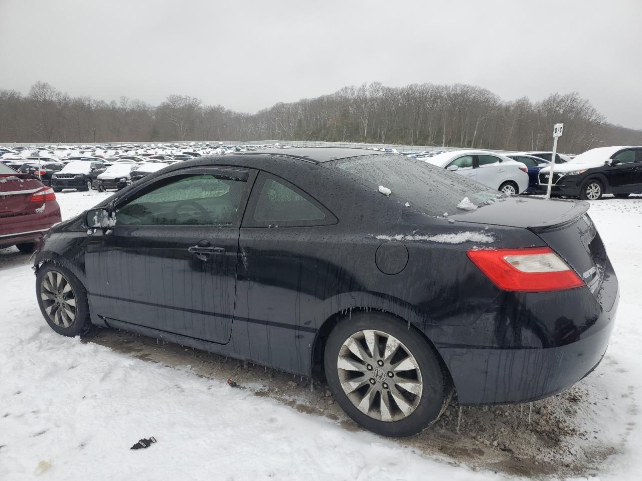 2011 Honda Civic VIN 2HGFG1B82BH500370 Copart auction photo, front end / side damage thumbnail 2