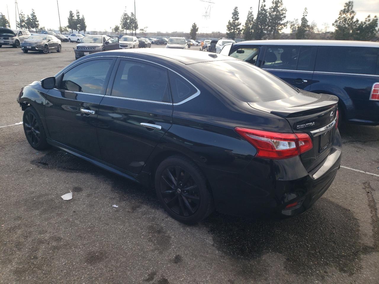 2017 Nissan Sentra VIN 3N1CB7AP9HY402583 Copart auction photo, front end damage thumbnail 2