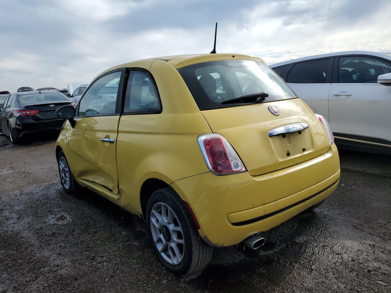 2013 Fiat 500 VIN 3C3CFFAR0DT654926 Copart auction photo, side / minor dent/scratches damage thumbnail 2