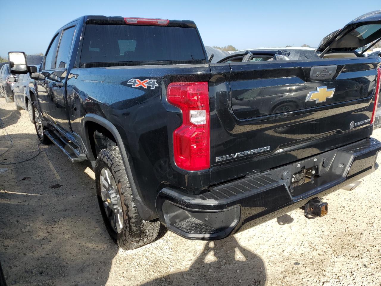 2024 Chevrolet Silverado VIN 1GC4YME78RF121487 Copart auction photo, water/flood / minor dent/scratches damage thumbnail 2