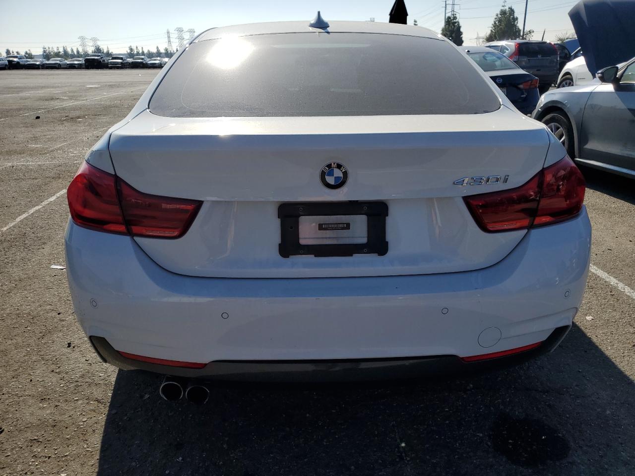 2018 BMW 4er VIN WBA4J1C57JBG75667 Copart auction photo, side damage thumbnail 6