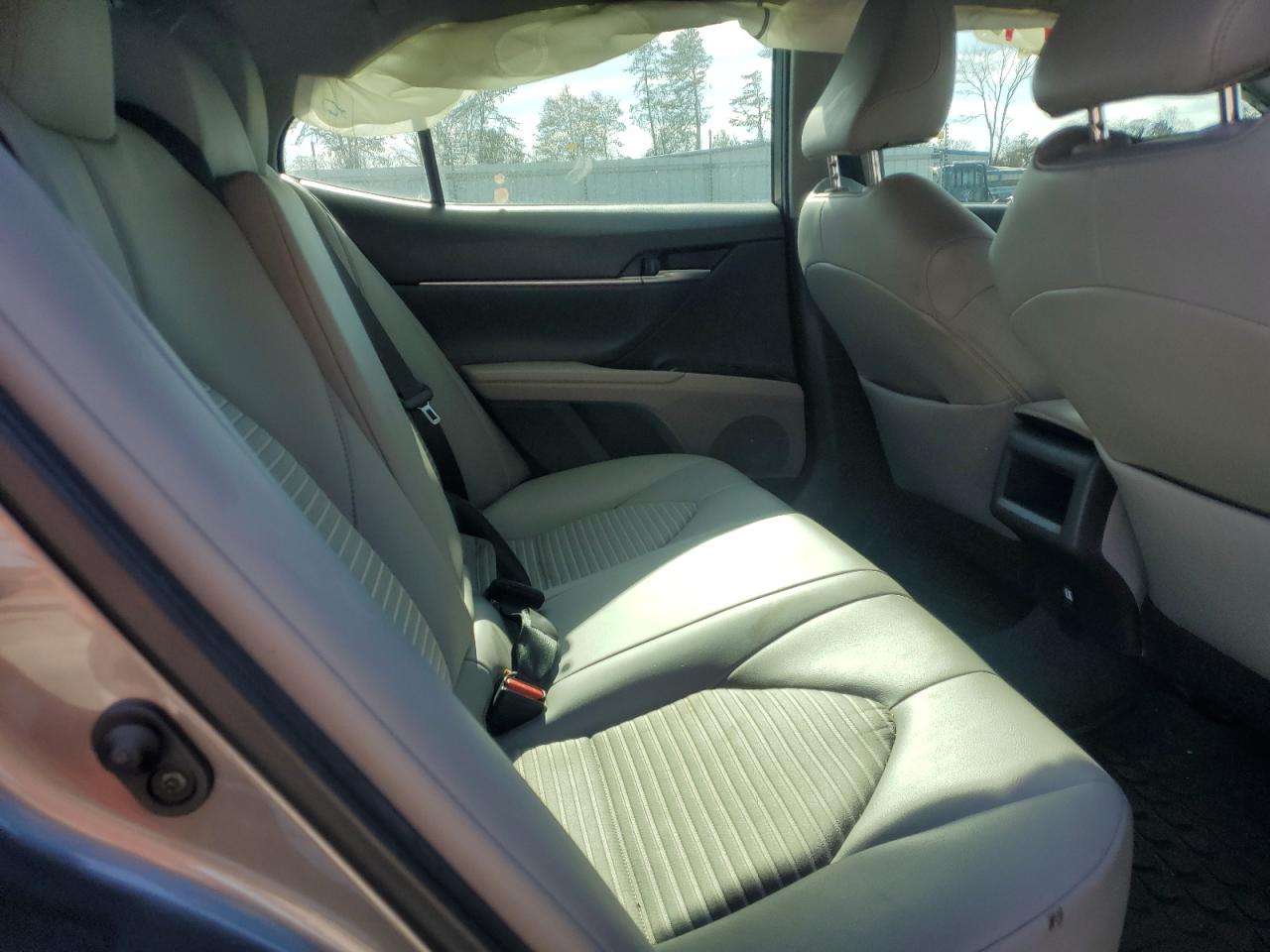 2020 Toyota Camry VIN 4T1G11AK6LU503610 Copart auction photo, front end damage thumbnail 11