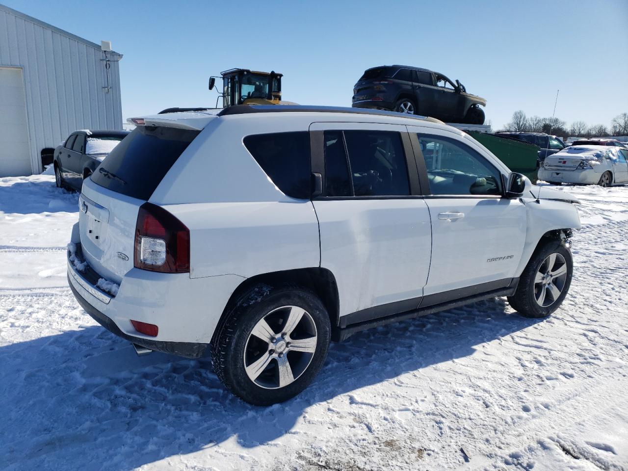 2016 Jeep Compass VIN 1C4NJDEB3GD733585 Copart auction photo, front end / minor dent/scratches damage thumbnail 3