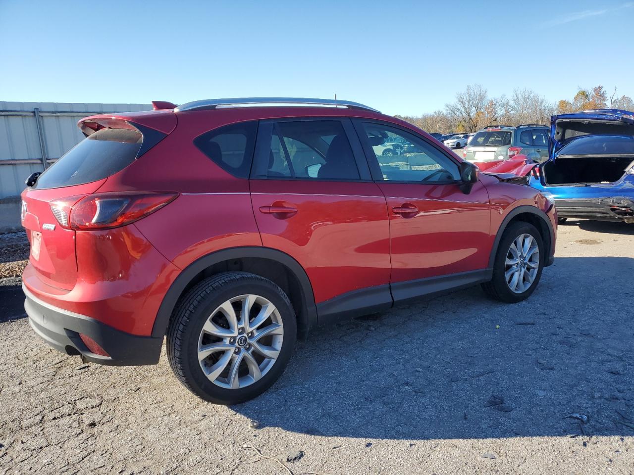2015 Mazda CX-5 VIN JM3KE2DY9F0550142 Copart auction photo, front end / rear end damage thumbnail 3