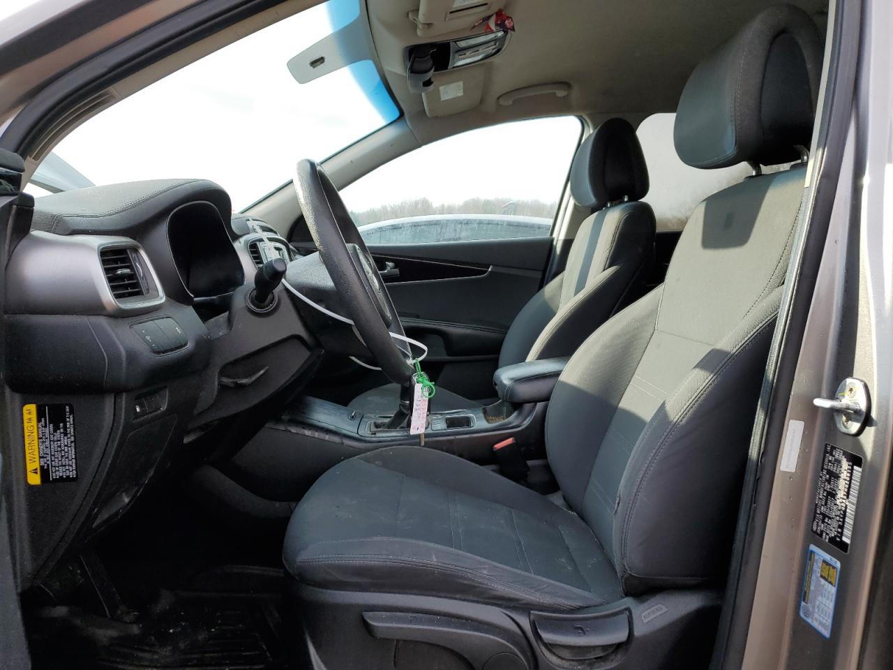 2017 KIA Sorento VIN 5XYPGDA57HG209155 Copart auction photo, front end damage thumbnail 7