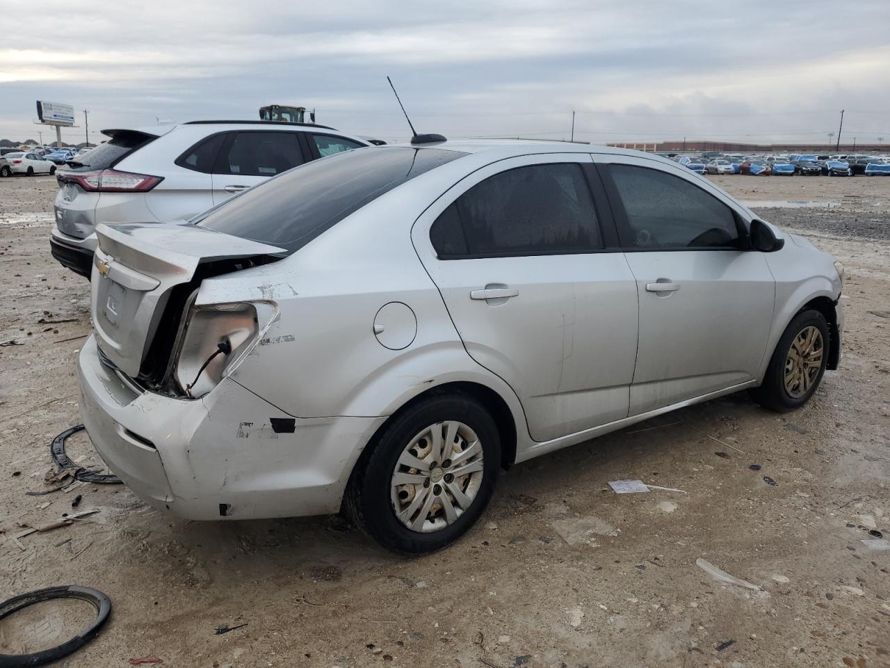 2017 Chevrolet Sonic VIN 1G1JB5SHXH4103695 Copart auction photo, front end / rear end damage thumbnail 3