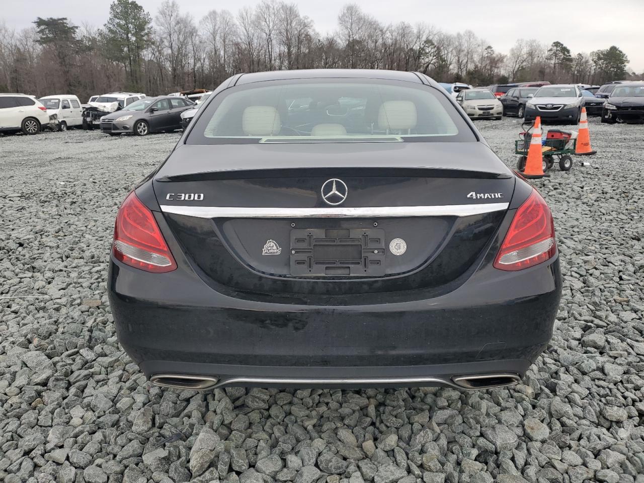 2016 Mercedes-Benz C-klasse VIN 55SWF4KB6GU119096 Copart auction photo, front end / side damage thumbnail 6