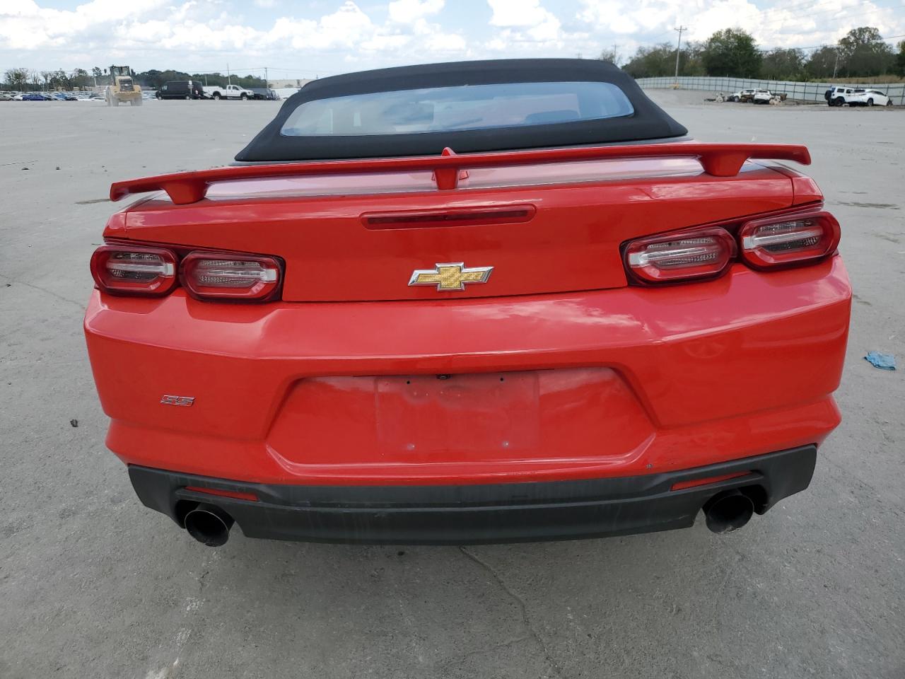 2019 Chevrolet Camaro VIN 1G1FB3DS9K0118223 Copart auction photo, front end / side damage thumbnail 6