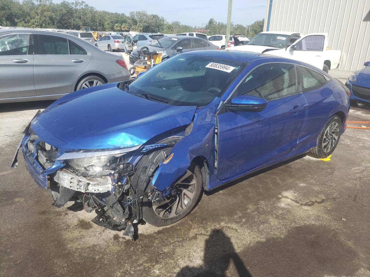 2017 Honda Civic VIN 2HGFC4B01HH300175