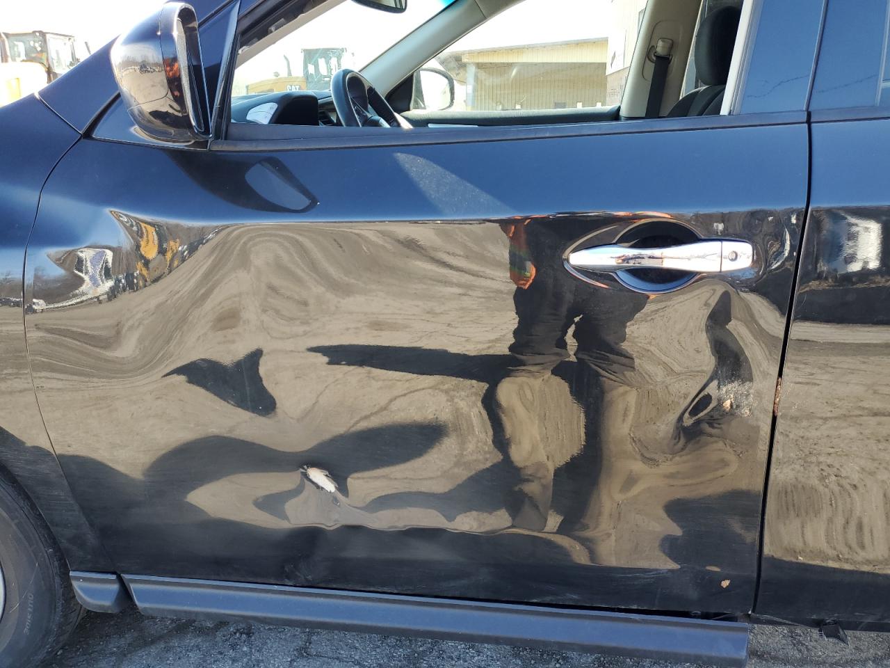 2016 Nissan Pathfinder VIN 5N1AR2MM9GC636598 Copart auction photo, side / minor dent/scratches damage thumbnail 7