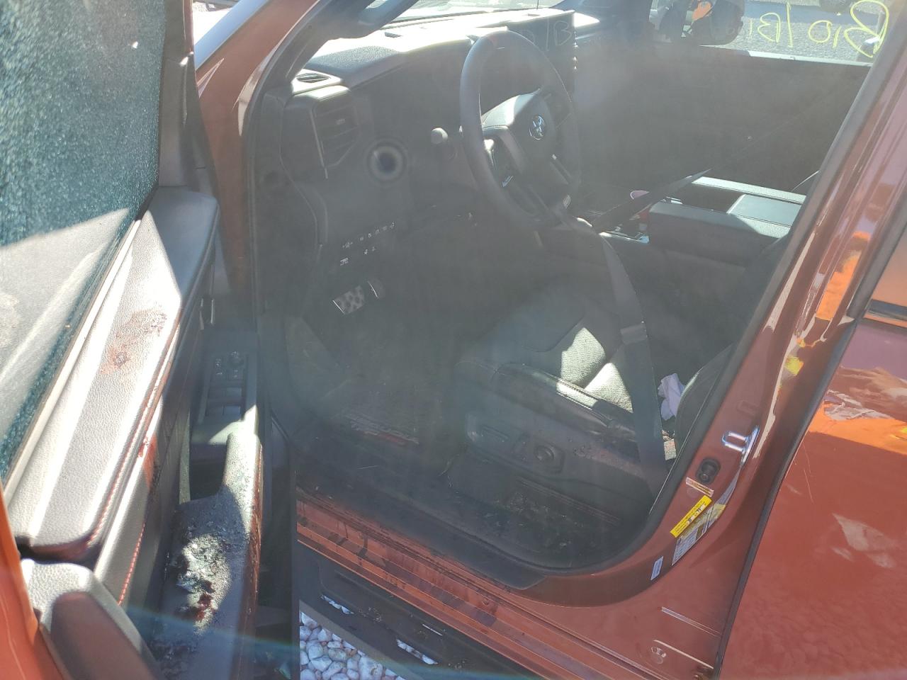 2024 Toyota Sequoia VIN 7SVAAABA6RX040011 Copart auction photo, vandalism damage thumbnail 8