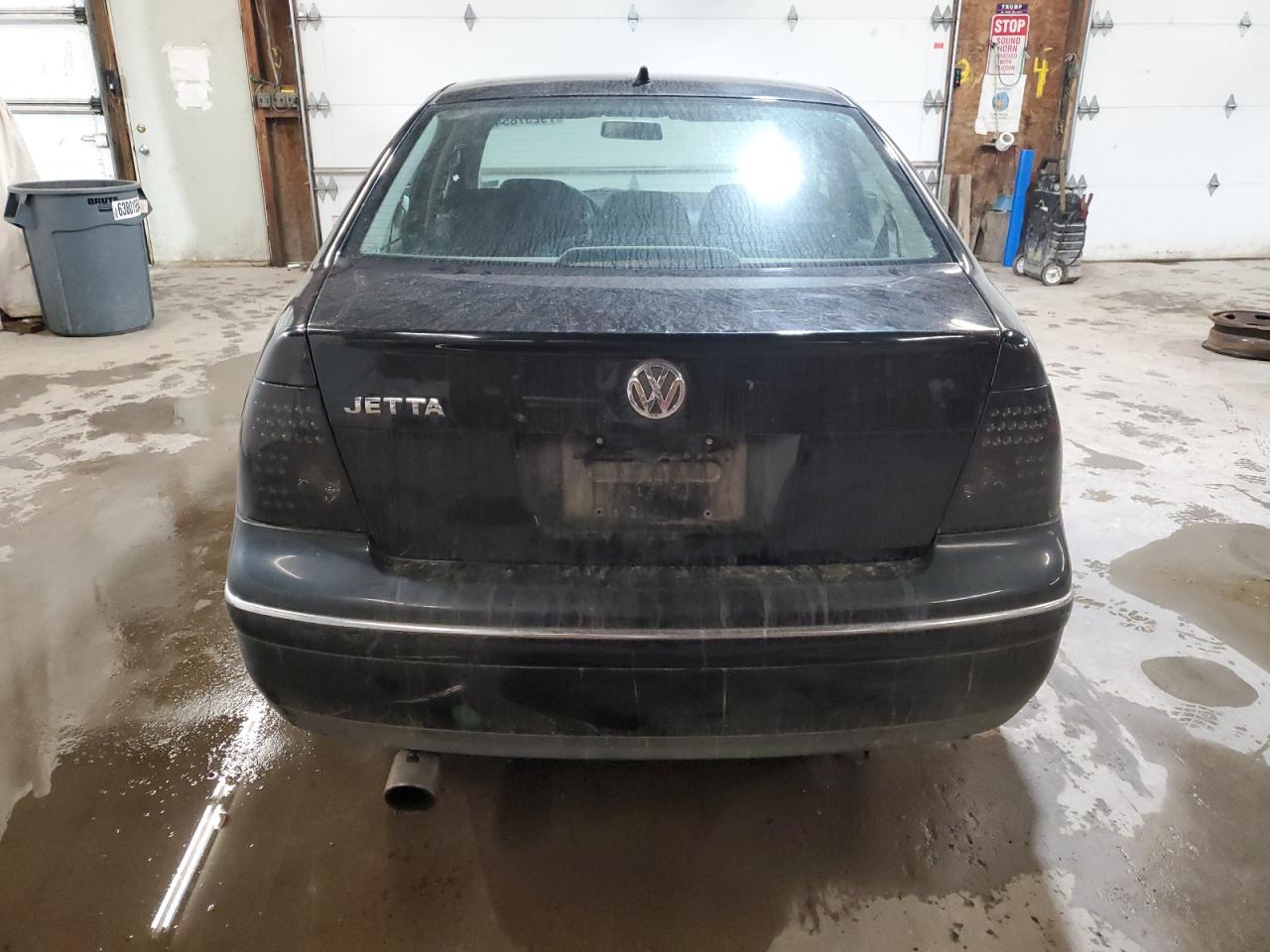 2004 Volkswagen Jetta VIN 3VWRK69MX4M013994 Copart auction photo, all over damage thumbnail 6