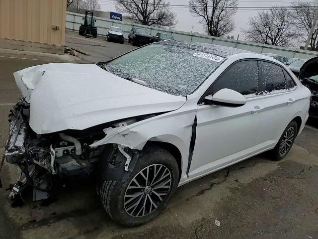 2019 Volkswagen Jetta VIN 3VWCB7BUXKM140635 Copart auction photo, front end damage thumbnail 10