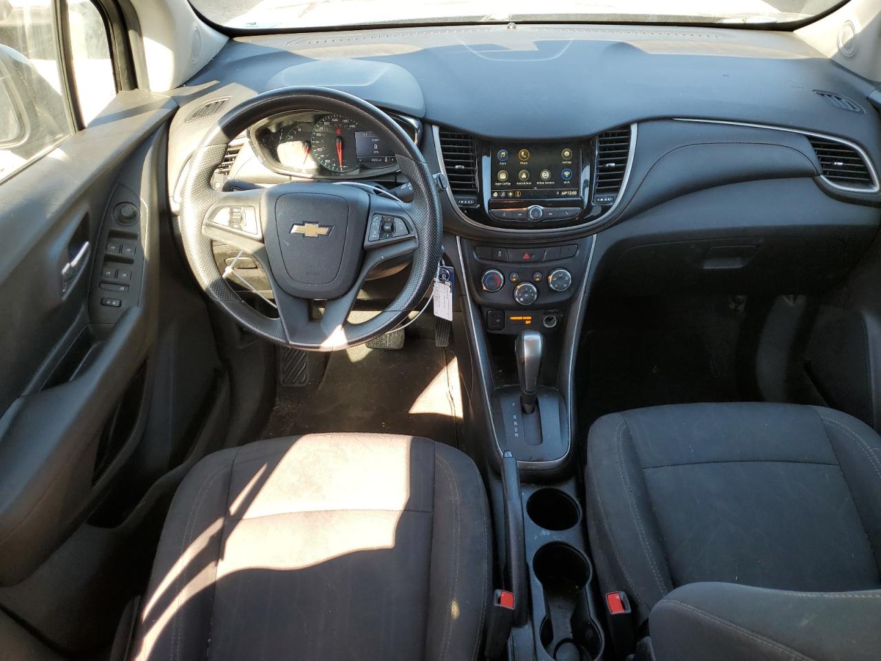 2019 Chevrolet Trax VIN 3GNCJLSB1KL396883 Copart auction photo, front end damage thumbnail 6