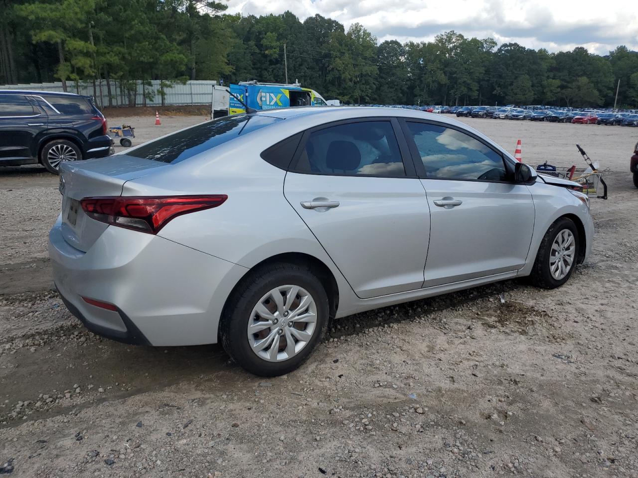 2018 Hyundai Accent VIN 3KPC24A34JE022633 Copart auction photo, side / front end damage thumbnail 3