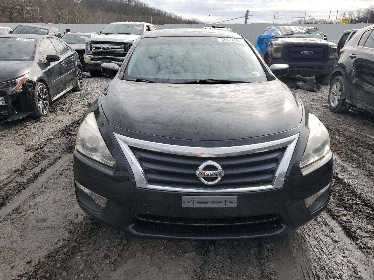 2015 Nissan Altima VIN 1N4AL3AP8FC476390 Copart auction photo, minor dent/scratches damage thumbnail 5