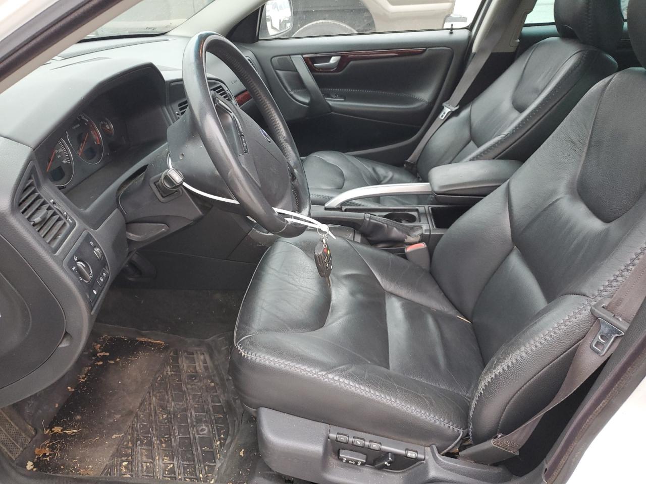 2004 Volvo XC70 VIN YV1SZ59H141138693 Copart auction photo, front end / minor dent/scratches damage thumbnail 7