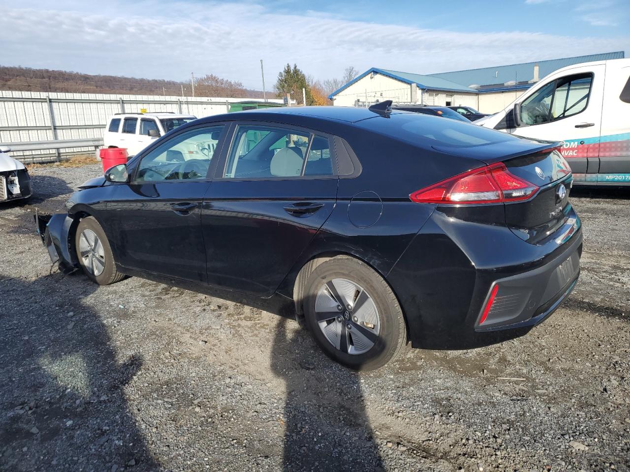 2022 Hyundai IONIQ VIN KMHC65LC0NU284918 Copart auction photo, front end / minor dent/scratches damage thumbnail 2