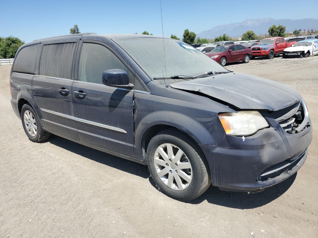 2014 Chrysler Town & Country VIN 2C4RC1BG6ER217497 Copart auction photo, front end / rear end damage thumbnail 4