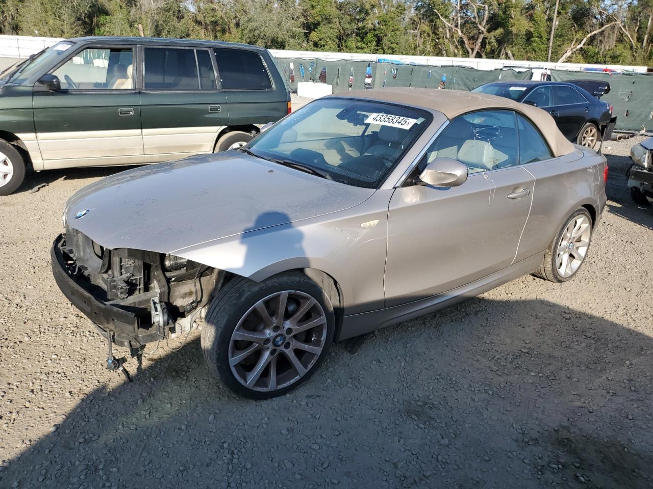 2012 BMW 1er VIN WBAUN7C55CVM26175